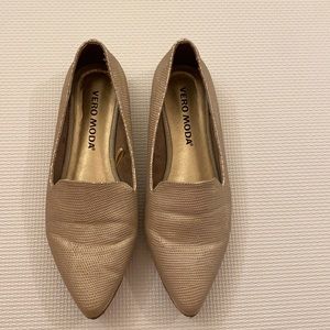 Gold Vero Moda flats  - 7